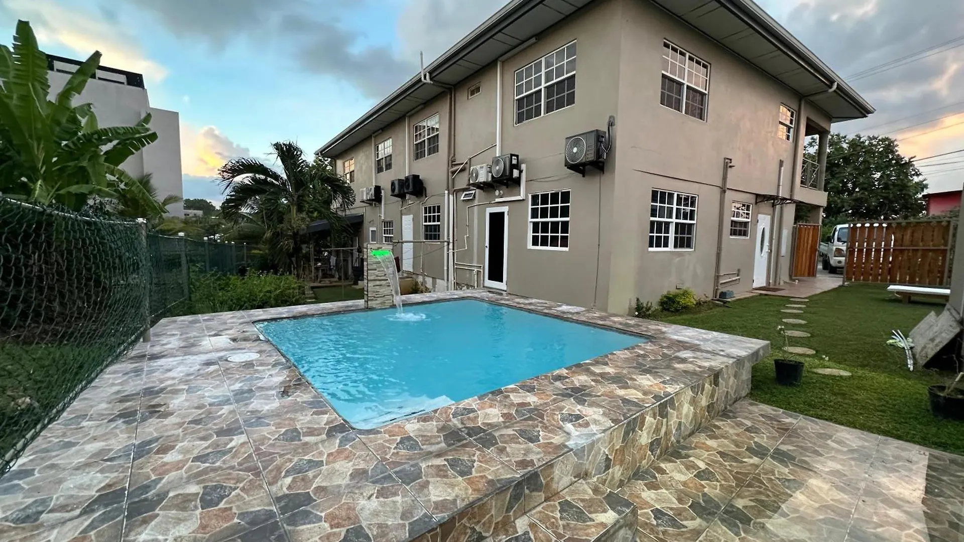 Lambeau Cozy One Bedroom Apartment Pool Side טרינידד וטובגו