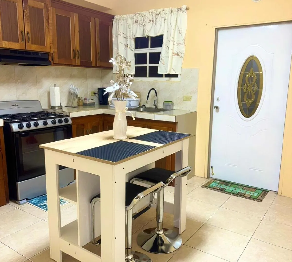 Cozy One Bedroom Apartment Pool Side Lambeau Trinidad y Tobago